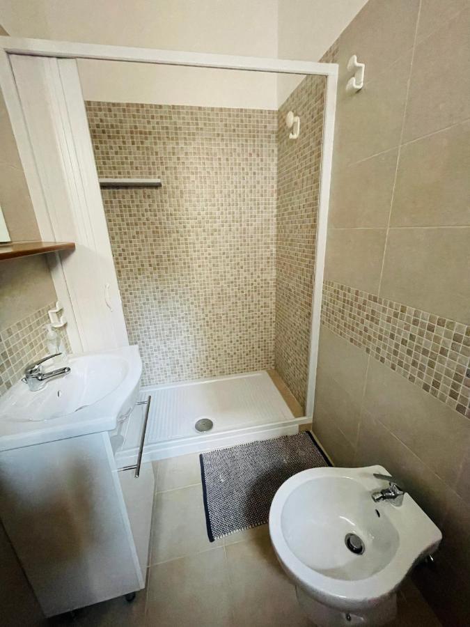 Lovely 2 Bedroom Rental Unit,Patio And Close Beach San Pietro in Bevagna Exterior foto